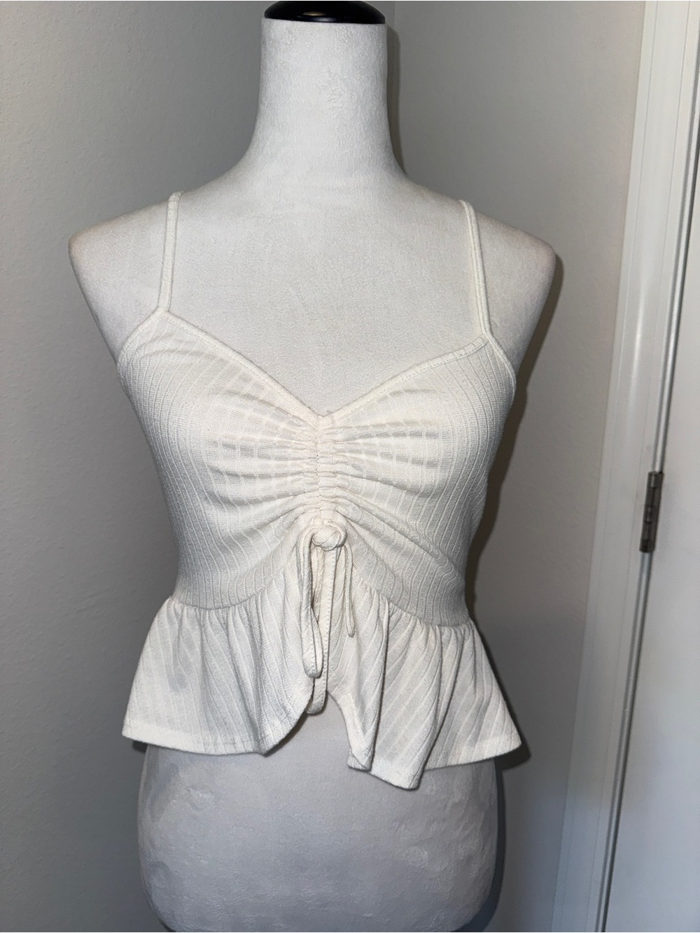 Forever 21 Cream Ruched Peplum Cami Crop Top